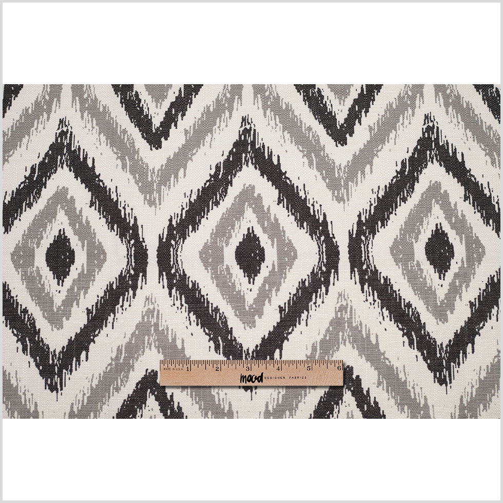 Spanish Black/Gray Ikat-Like Geometric Poly/Cotton Canvas - Full