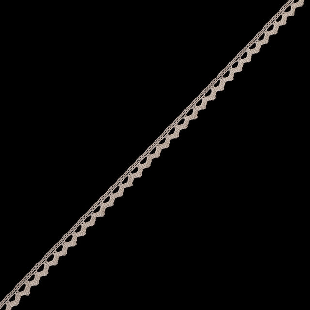 European Beige Cotton Lace Trimming with Triangular Edge - 3/8"