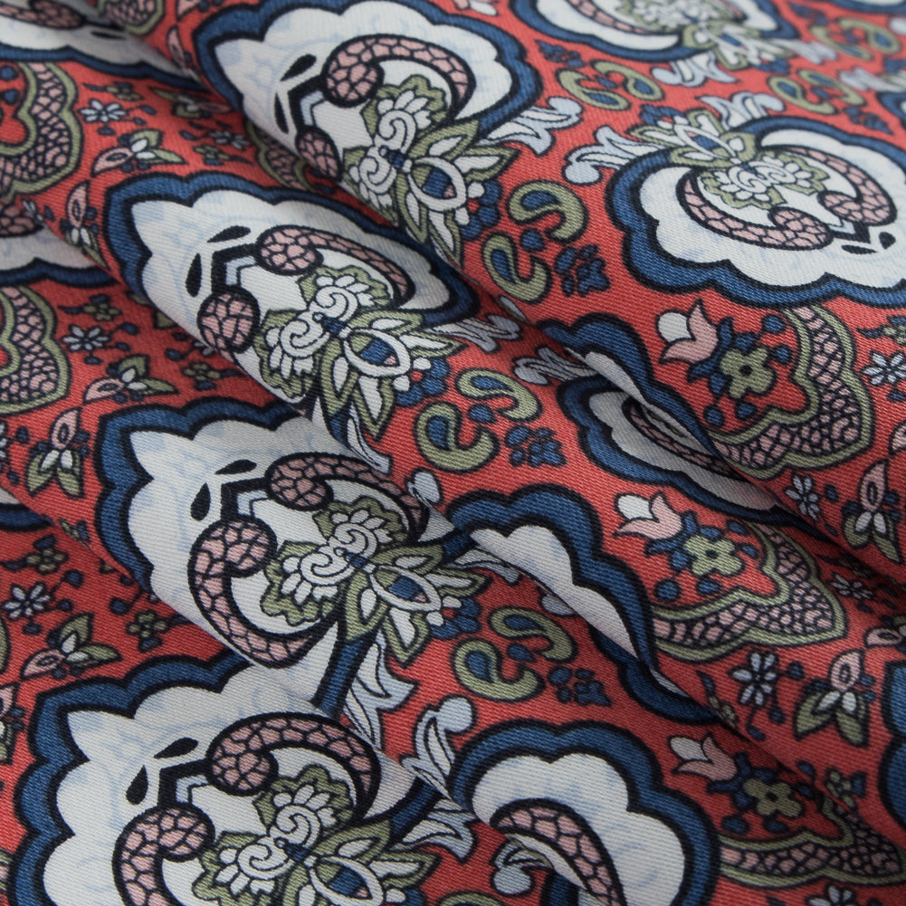 Emberglow/Blue/Green Printed Stretch Cotton Sateen Detail