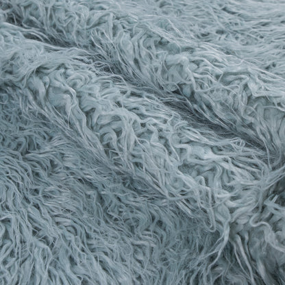 Shaggy Faux Fur - Blue Detail