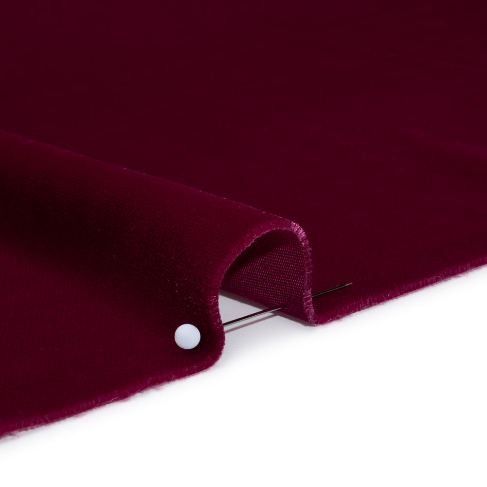 Polyester Micro Velvet - Magenta - Detail