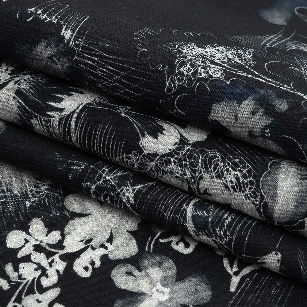 Mood Exclusive Midnight En Plein Air Stretch Cotton Poplin Folded