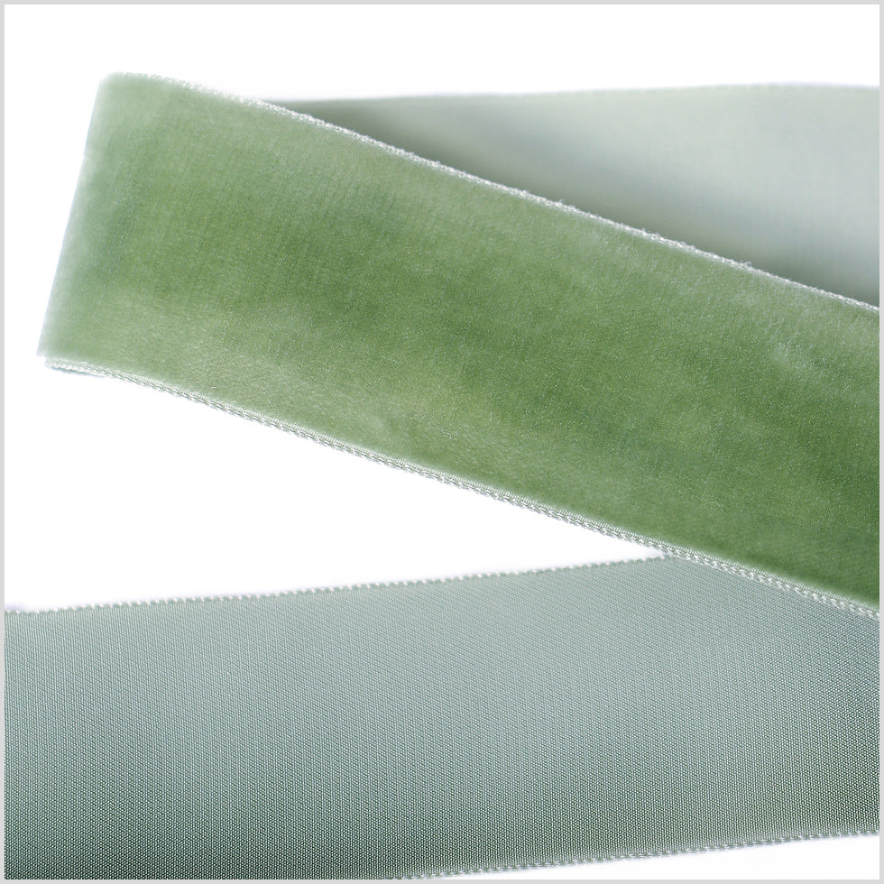 Light Green Single Face Velvet Ribbon - 1.5