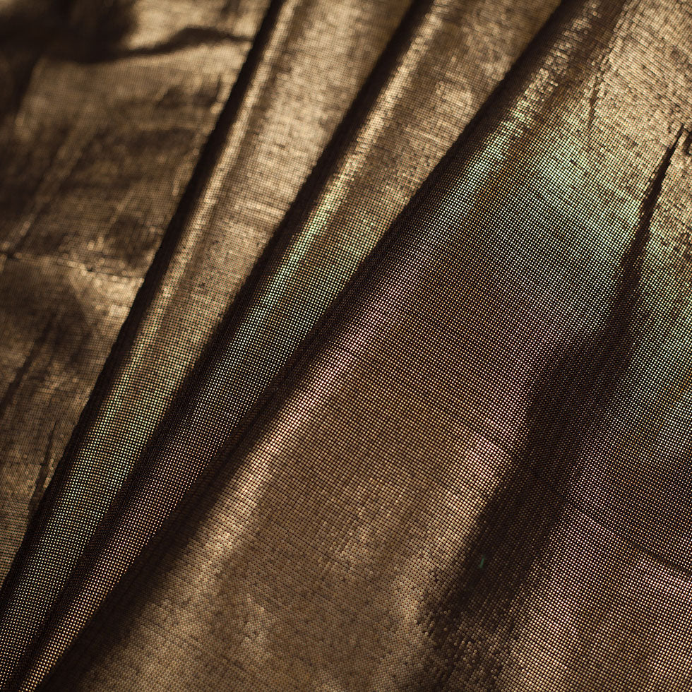 Metallic Black/Gold Cotton-Poly Lawn Folded