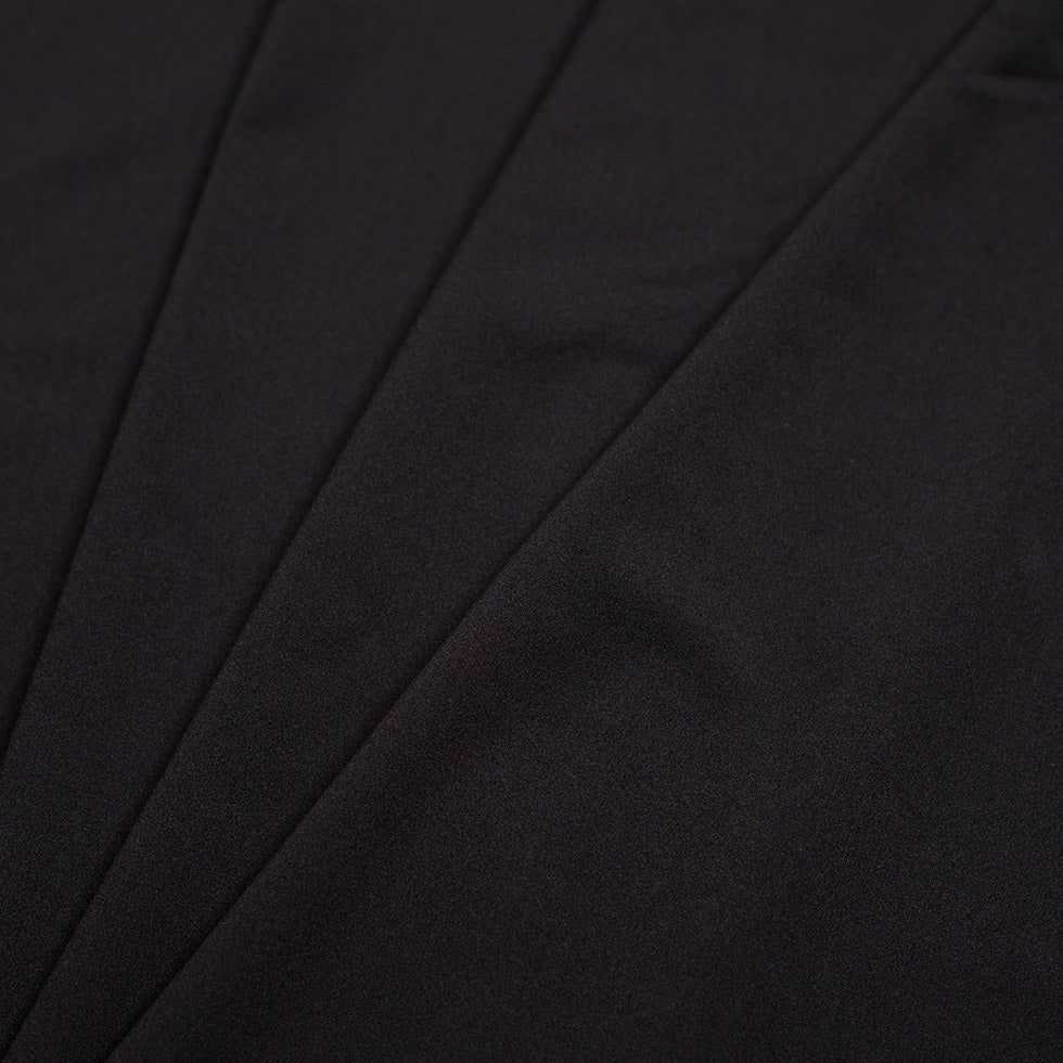 5.6 oz Black Matte Tricot w/ High Compression - Detail