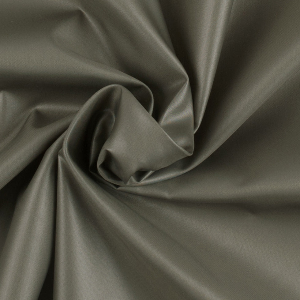 Rag & Bone Polyester Plastic-Like Lining Detail
