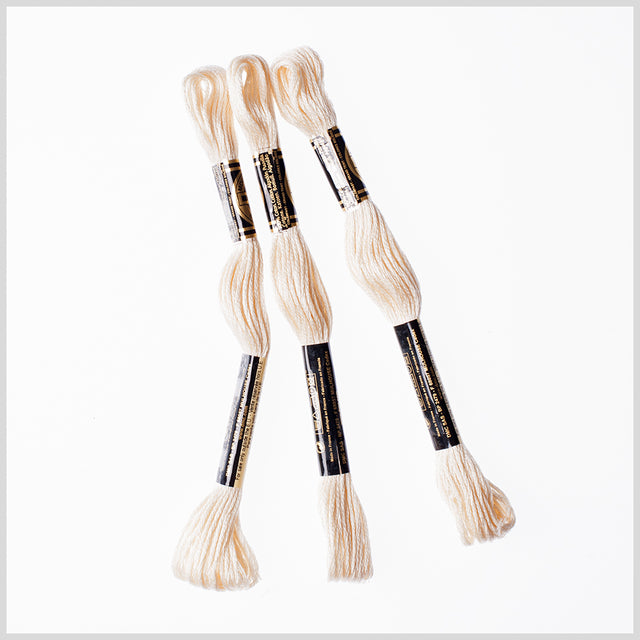 3-Pack DMC Size 6 Embroidery Floss #712 Cream (3 Pack)
