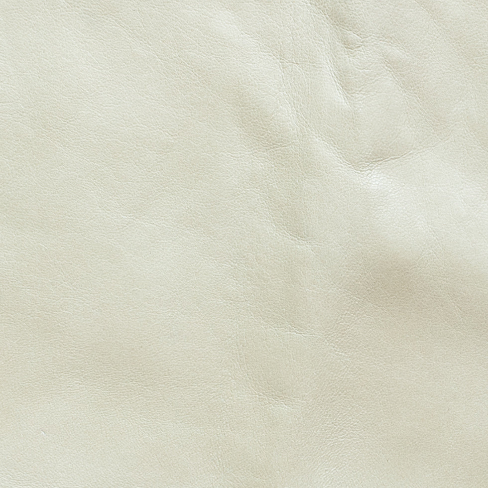 Medium Silver Fern Glove Lamb Leather - Detail