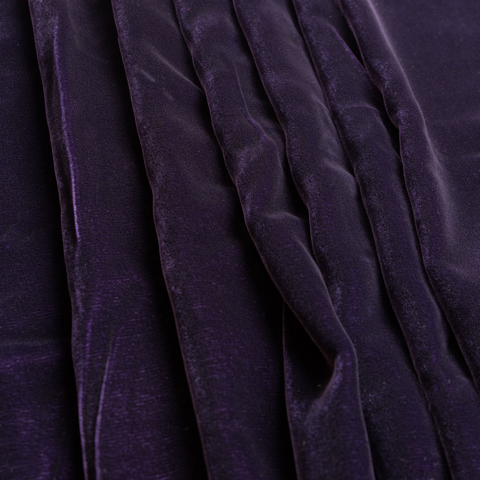 Plum Soft Rayon-Silk Velvet - Detail