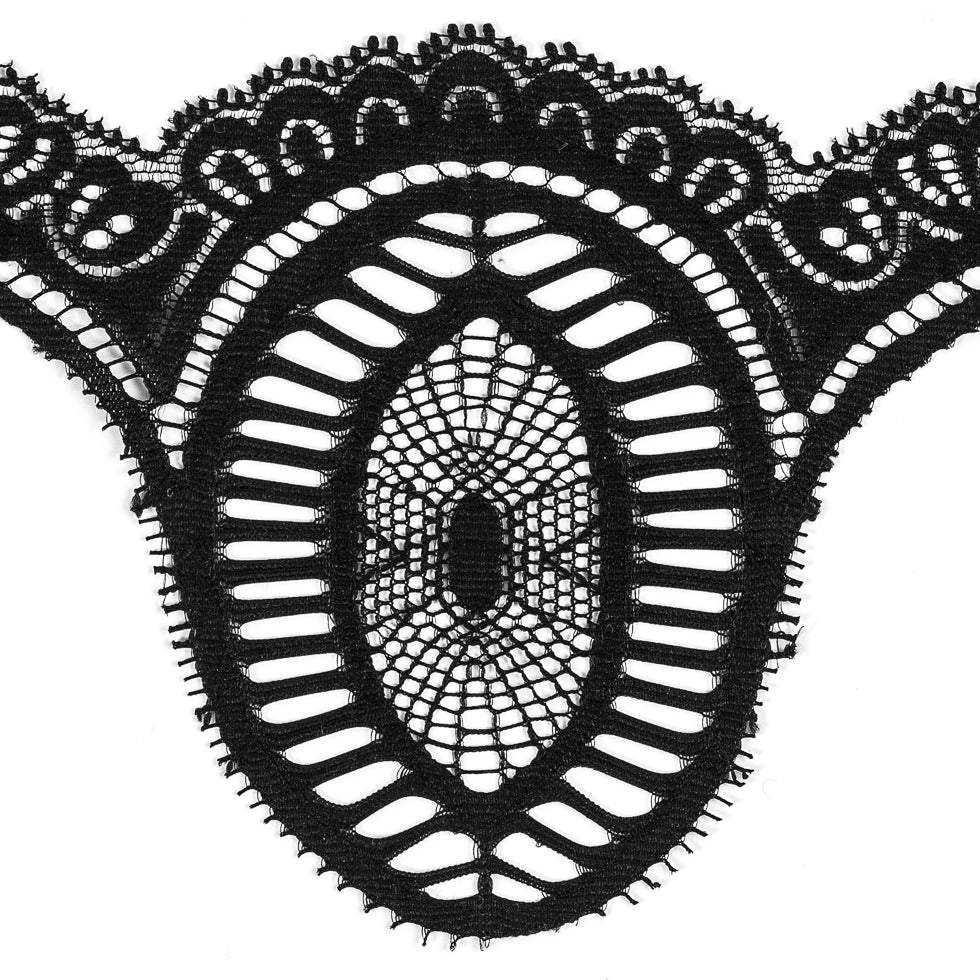 4.25" Black Fine Lace Trimming Detail
