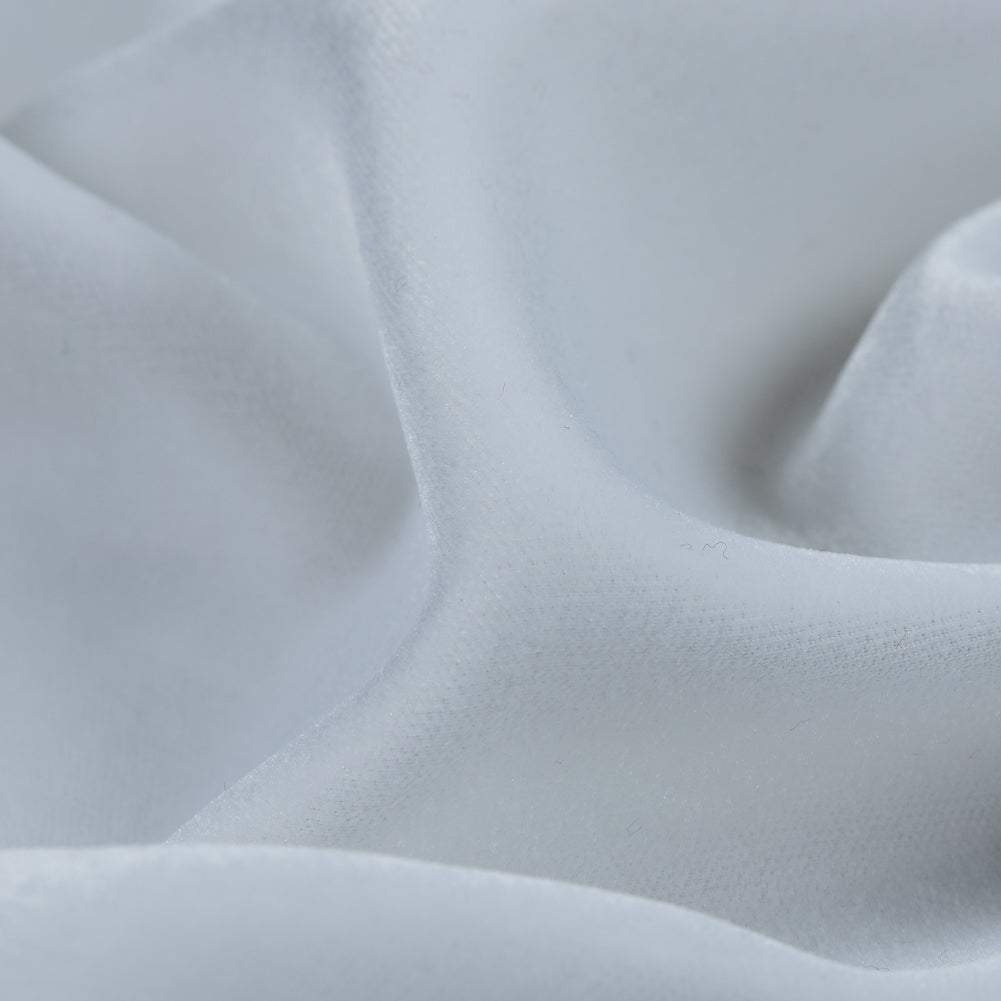 White Luxury Lyons Velvet - Detail