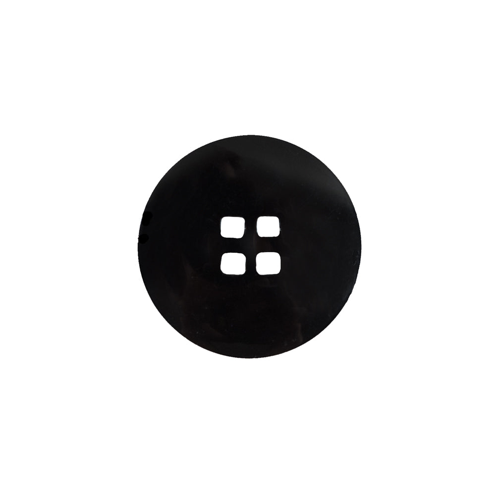 Black Plastic Button - 32L/20mm Detail