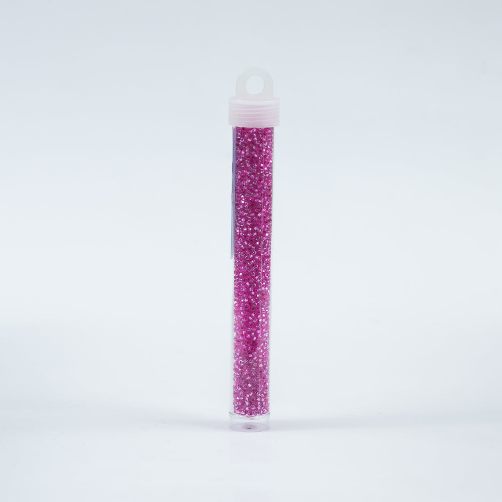 Fuchsia Clear Czech Seed Beads - Size 10 - Detail