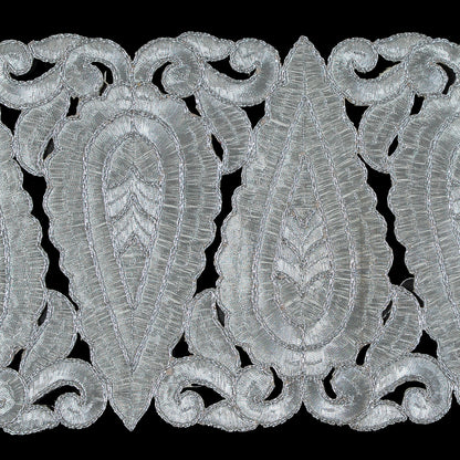 Metallic Silver Wide Paisley-Like Trim - 5.5" Detail