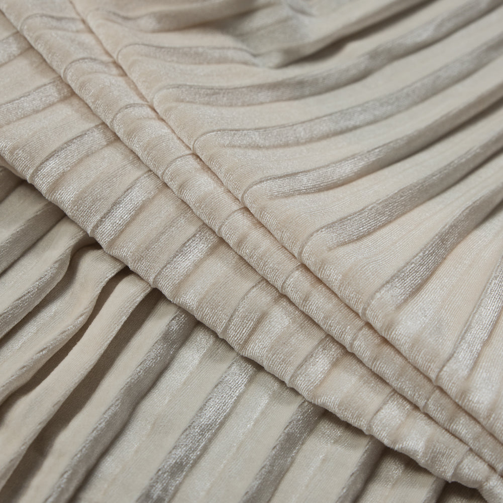 Pleated Velour - Vanilla Ice - Tver Collection Detail