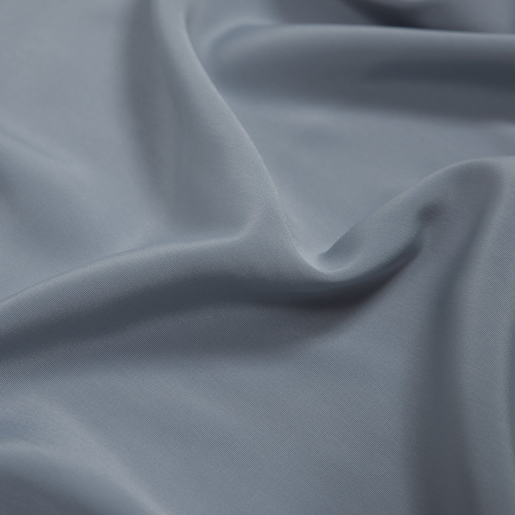 Polyester Peachskin - Silver Detail