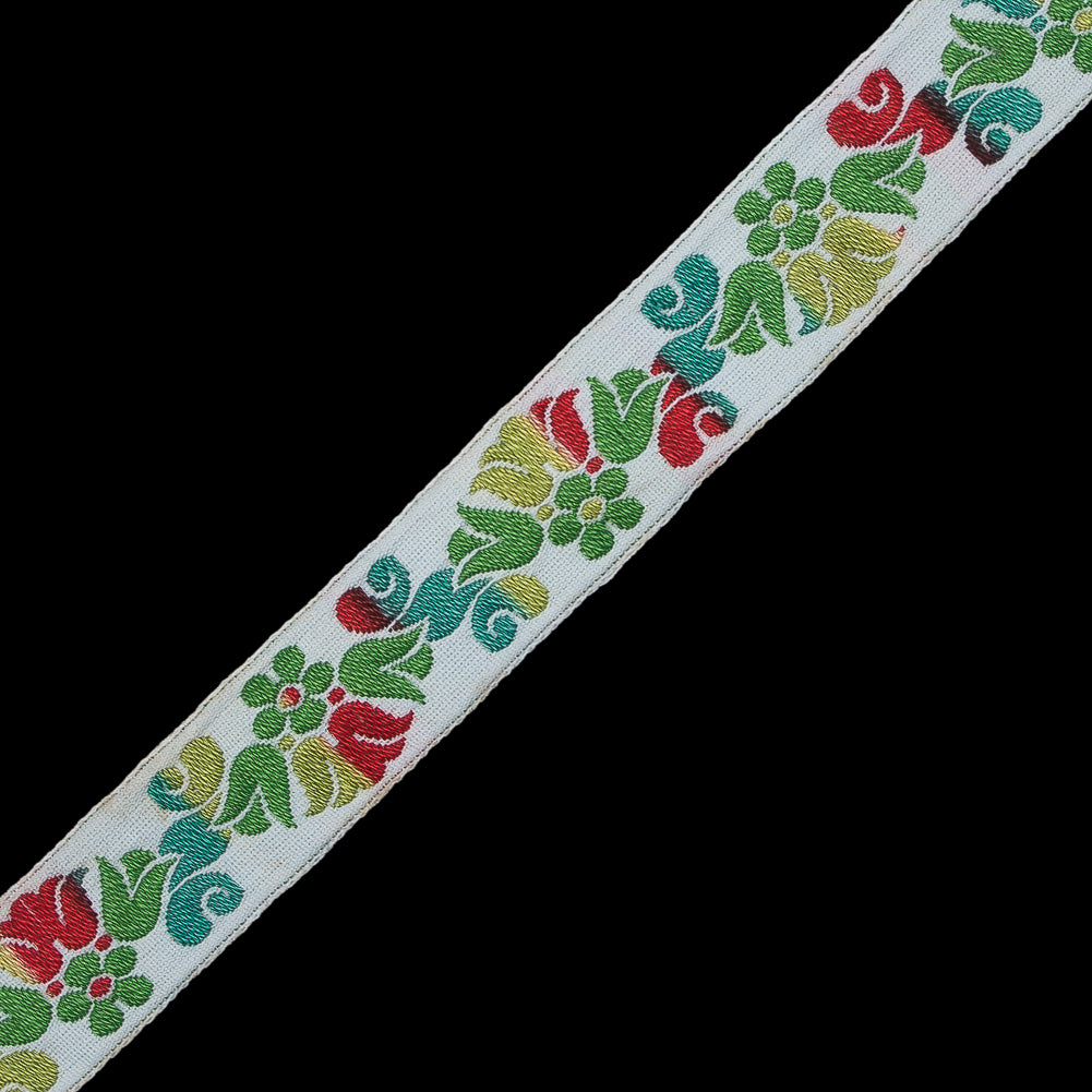 White, Green and Red Ombre Floral Jacquard Ribbon - 1" Detail