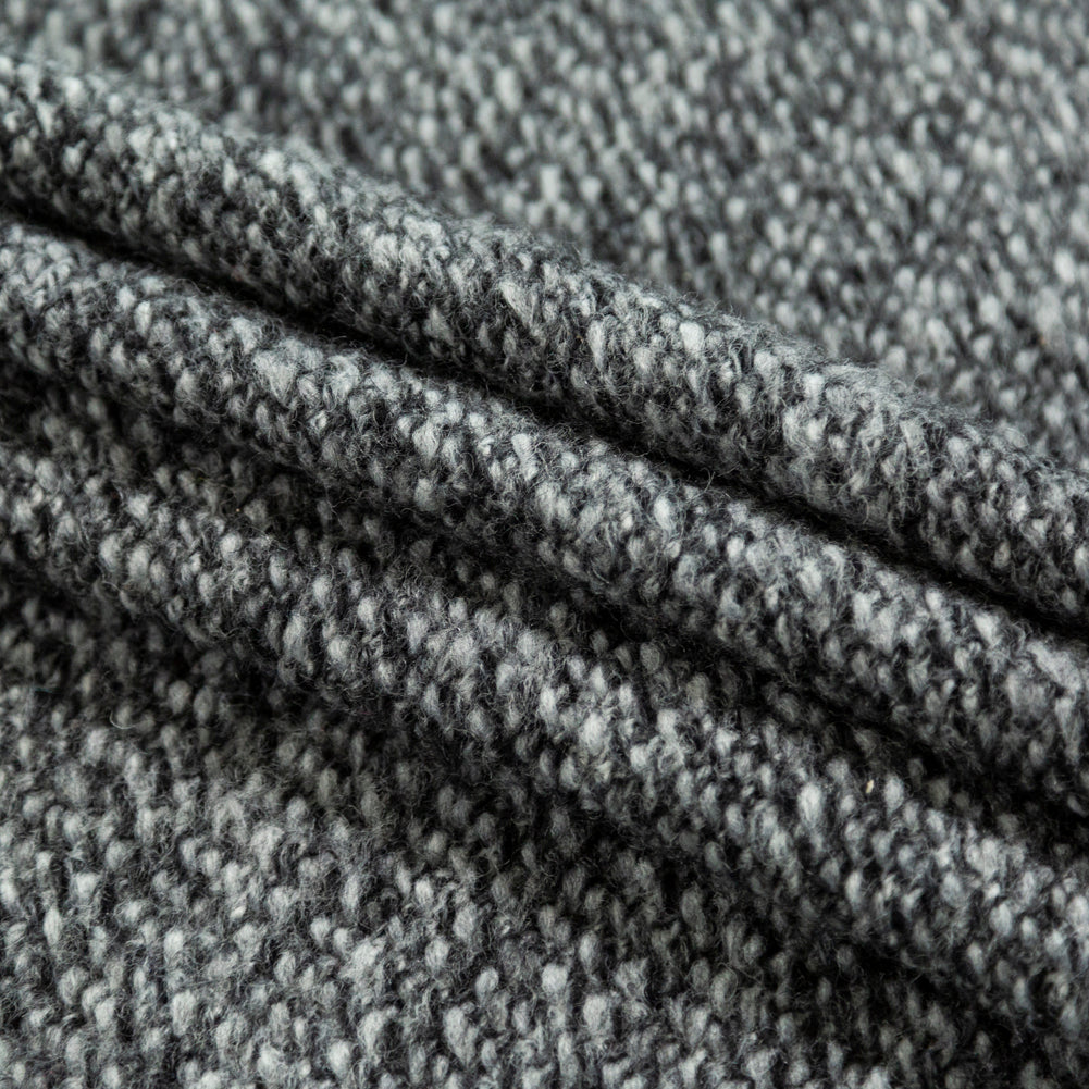 Italian Black and White Chevron Chunky Wool Knit Detail