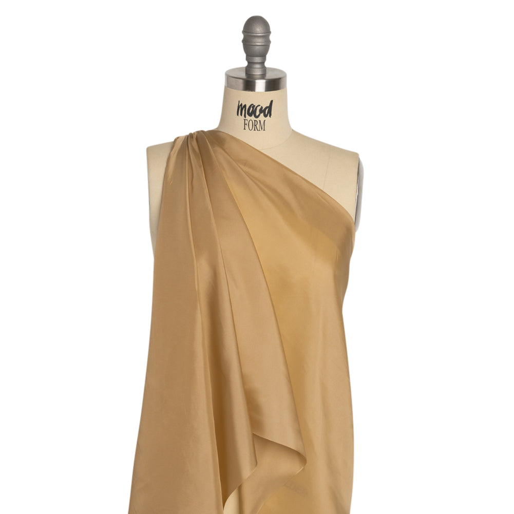Bemberg Lining - Warm Sand - Lucidum Collection Detail