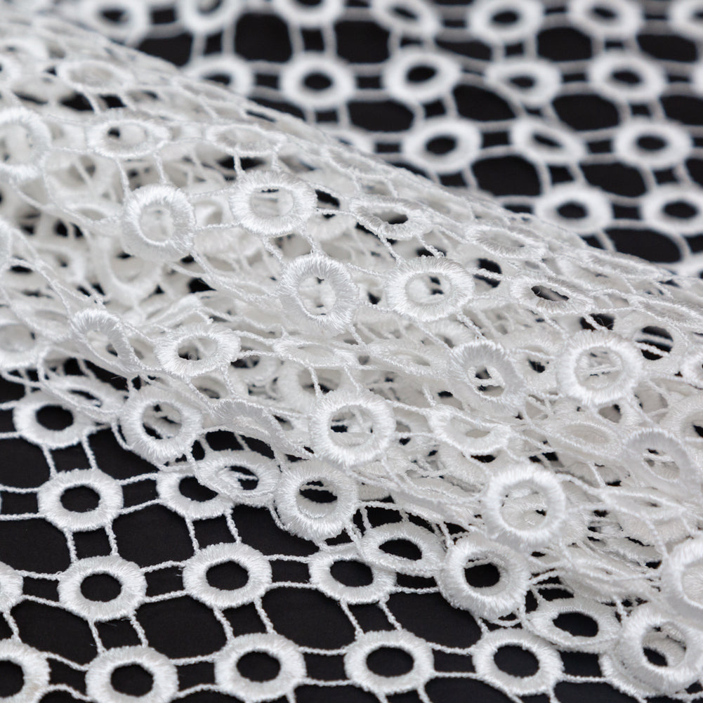 Guipure Lace - Off-White Geometric Circles Folded