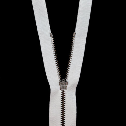 Mood Exclusive Italian White and Gunmetal T3 Open End Metal Zipper - 27.5" Detail