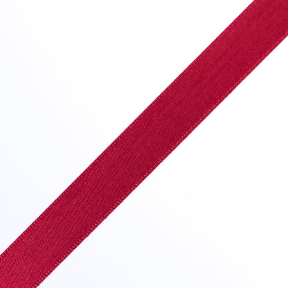 1/2" Scarlet Single Face Satin Ribbon Detail