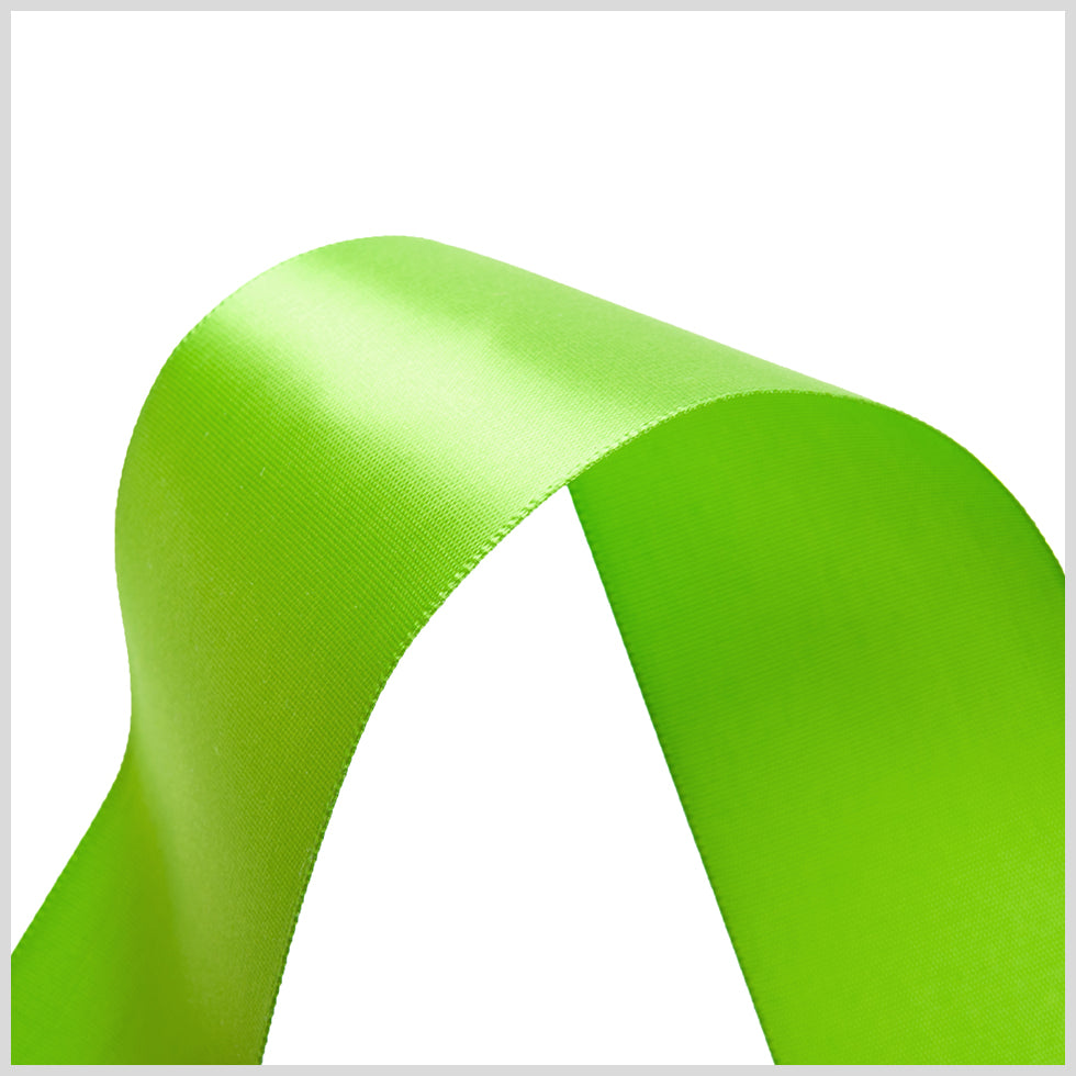 1.5" Apple Green Single Face Satin Ribbon Detail