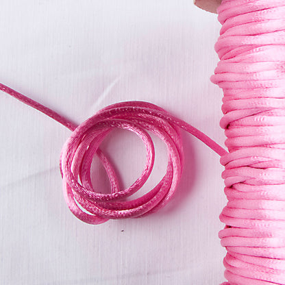 2mm Shocking Pink Rattail Cord Detail
