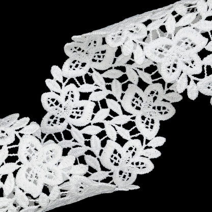 White Flowering Vines Venise Lace Trim - 2.375" Detail