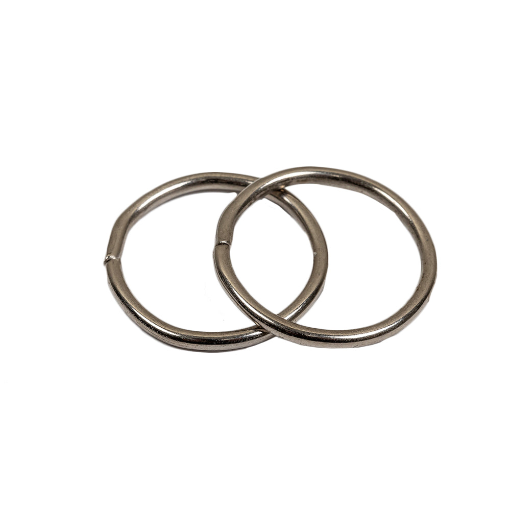 Nickel Split Metal O Ring - 0.75" Detail