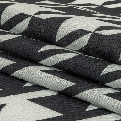 Black and White Oversized Houndstooth Printed Medium Weight Linen Woven Folded