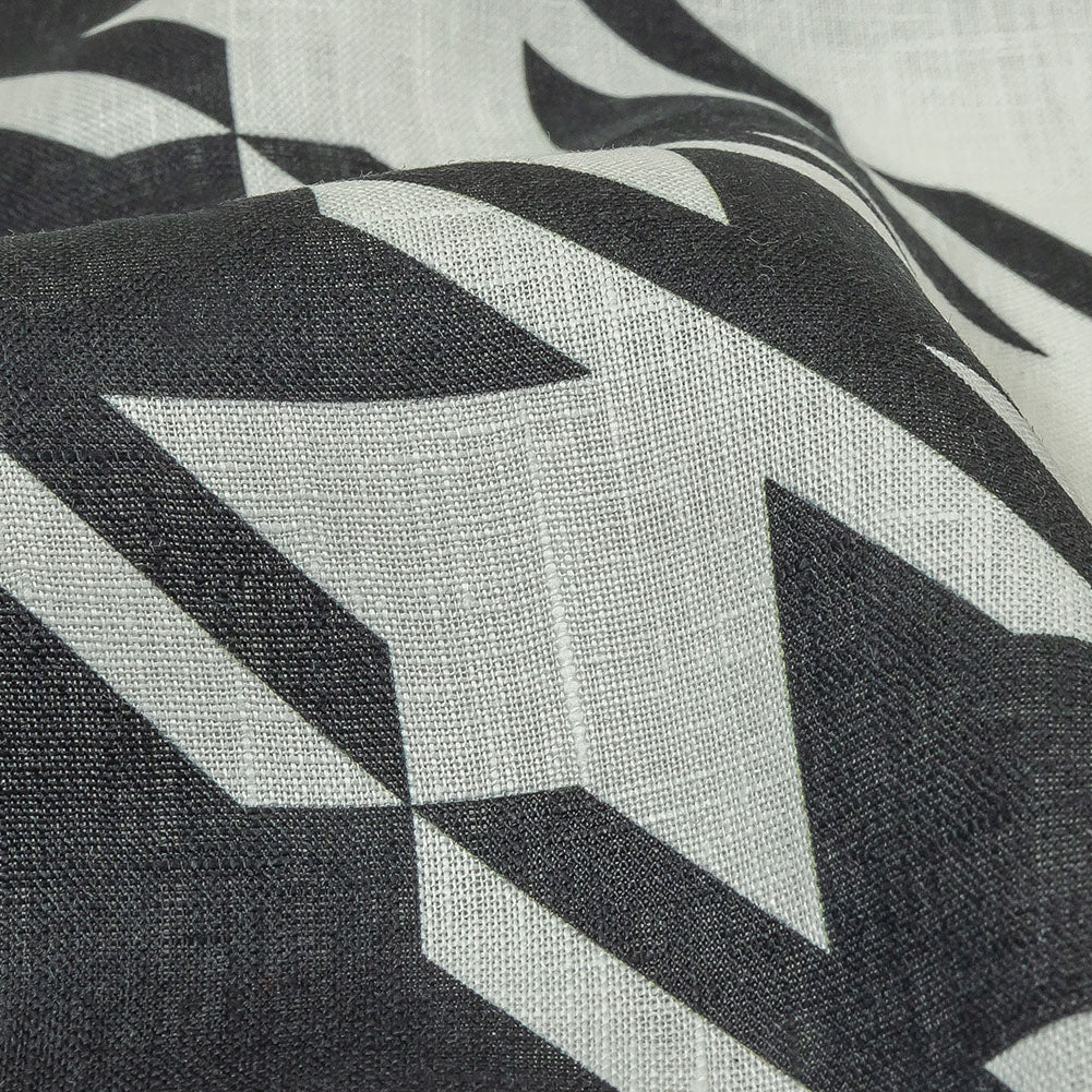 Black and White Oversized Houndstooth Printed Medium Weight Linen Woven Detail