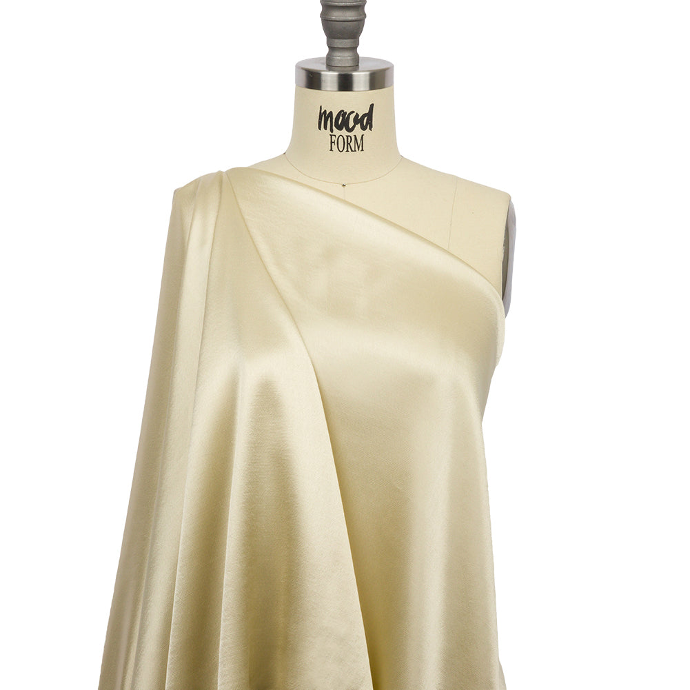 Sustainable Viscose Fluid Satin - Beige - Mood Exclusive Elliana Collection - Drape