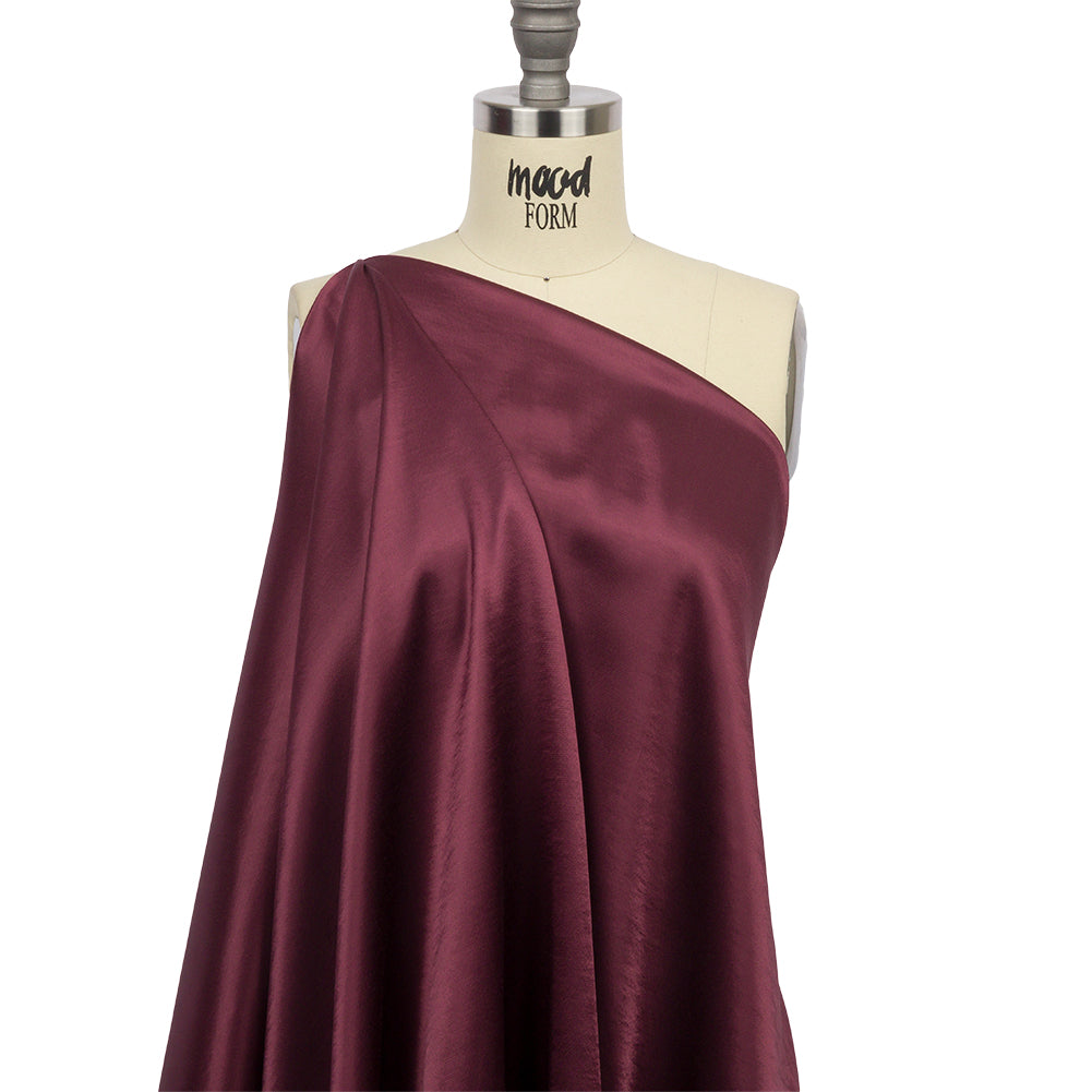 Sustainable Viscose Fluid Satin - Burgundy - Mood Exclusive Elliana Collection - Drape