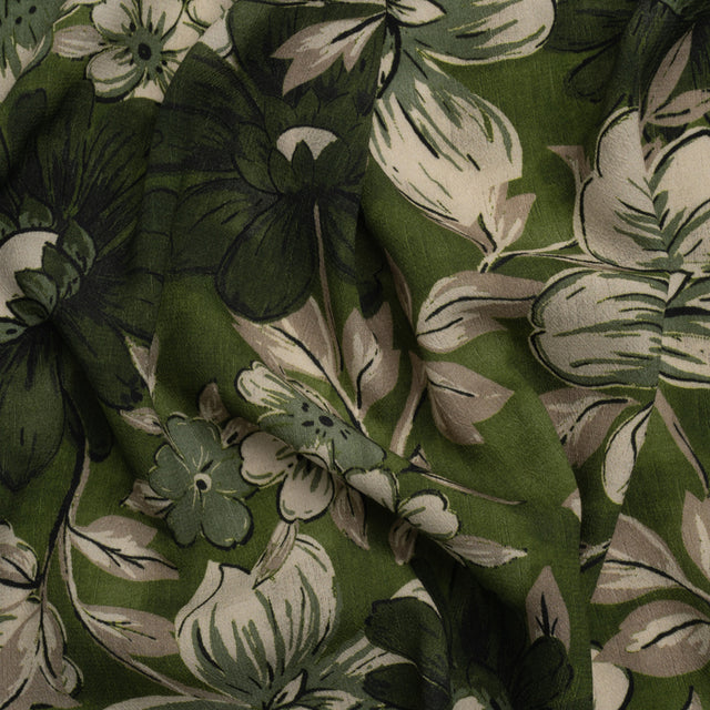 Sustainable Viscose Crepe Print - Green and White Floral - Mood Exclusive Crowded Fields