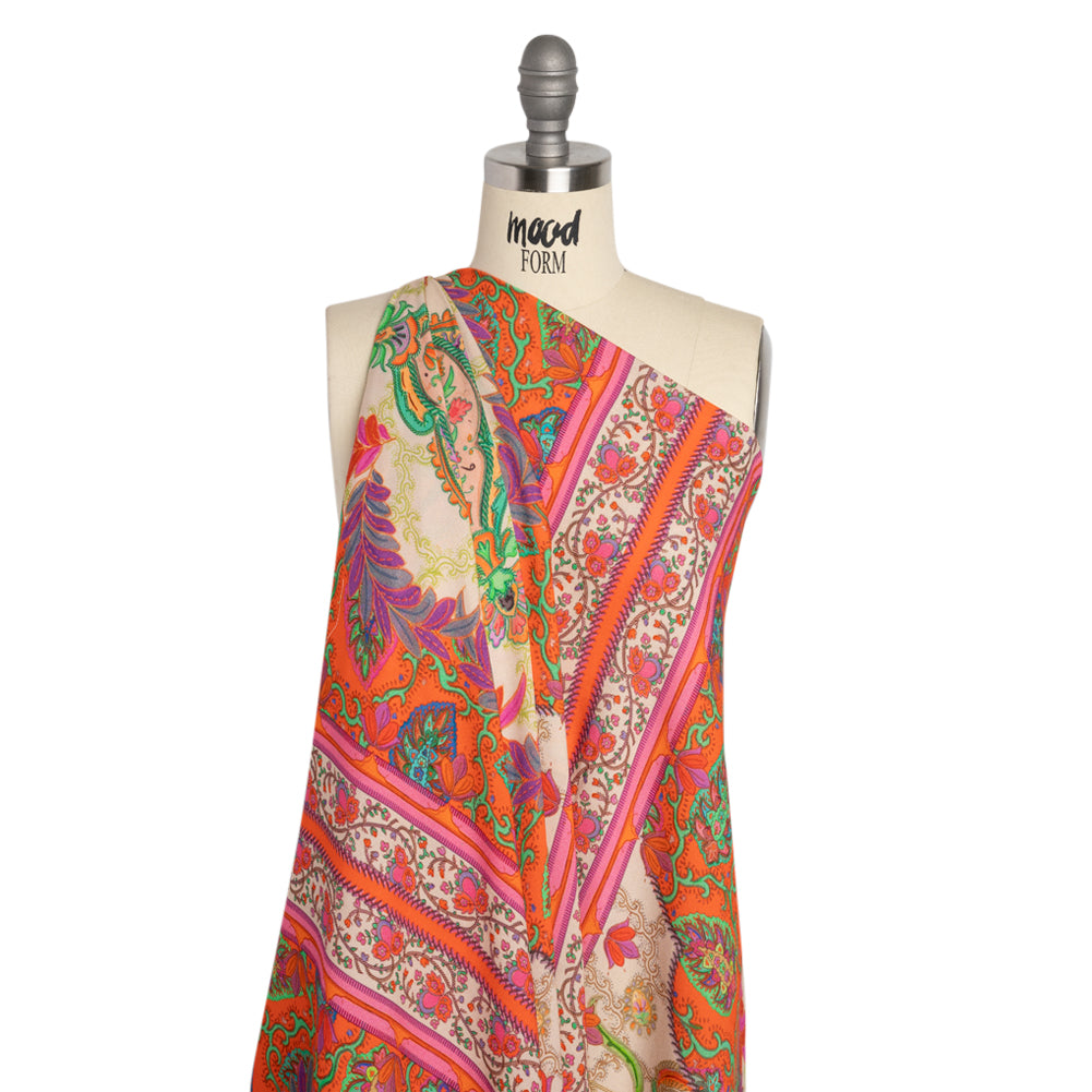 Viscose Crepe Panel - Red, Pink and Orange Fancy Leaves - Mood Exclusive Peacock Gardens Detail