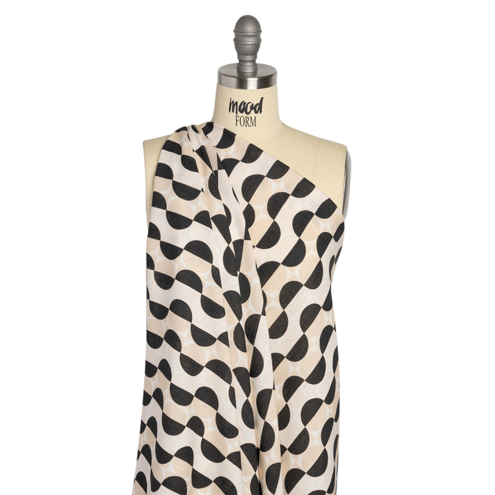 Viscose and Linen Woven Panel Print - Black and White Split Circles - Mood Exclusive Circle Back Drape