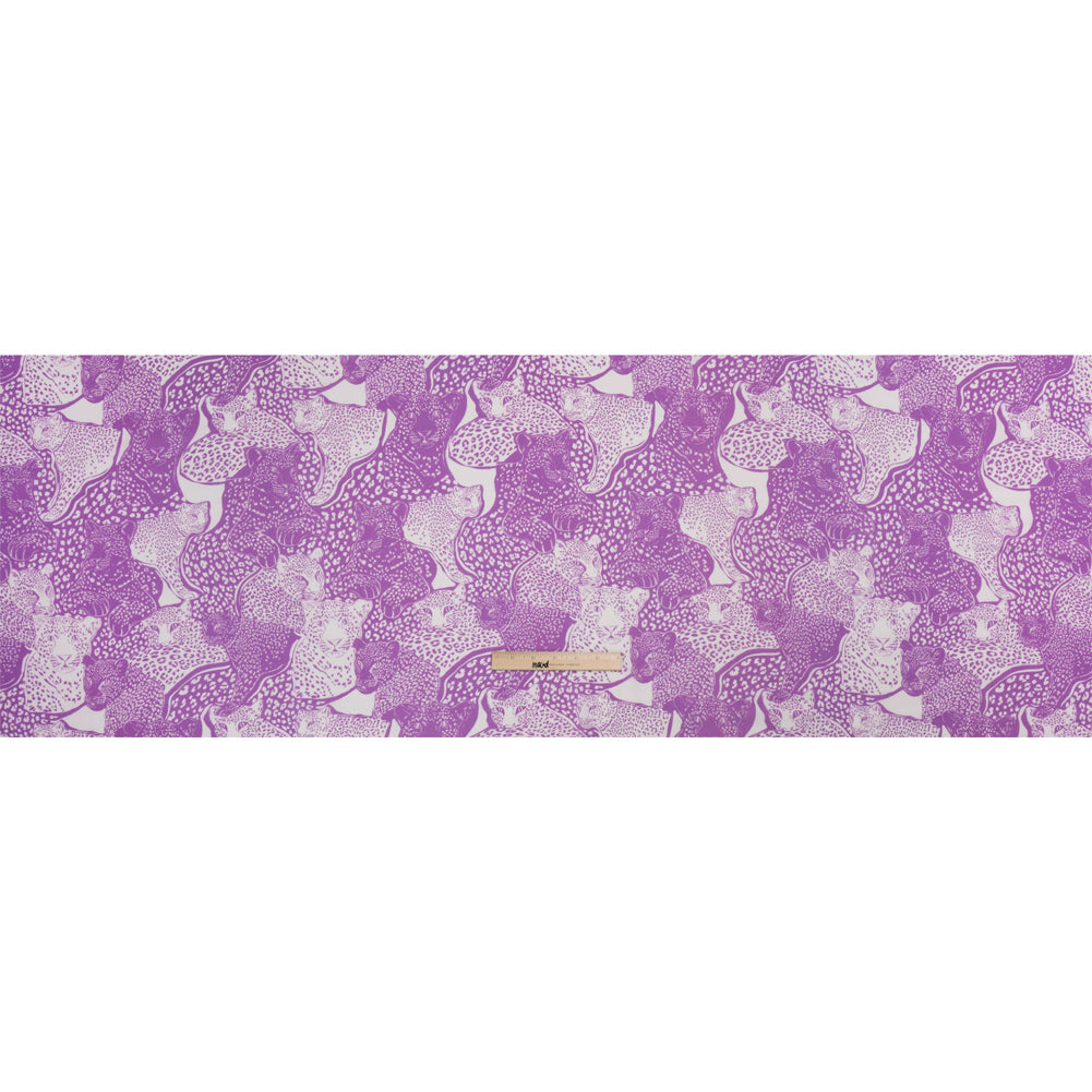 Sustainable Viscose Crepe Print - Purple and White Spotted Cats - Mood Exclusive Jamming Jaguars Full