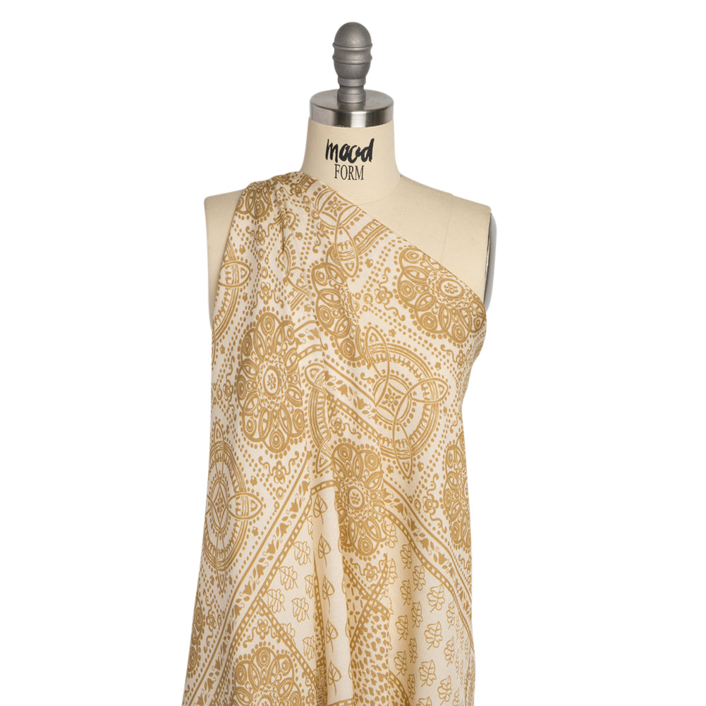 Viscose and Linen Twill Panel - Beige Simple Motifs and Medallions - Mood Exclusive Patchwork Prowl Detail