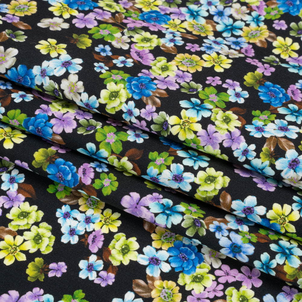 Mood Exclusive Electric Elegance Stretch Brushed Cotton Twill Folded