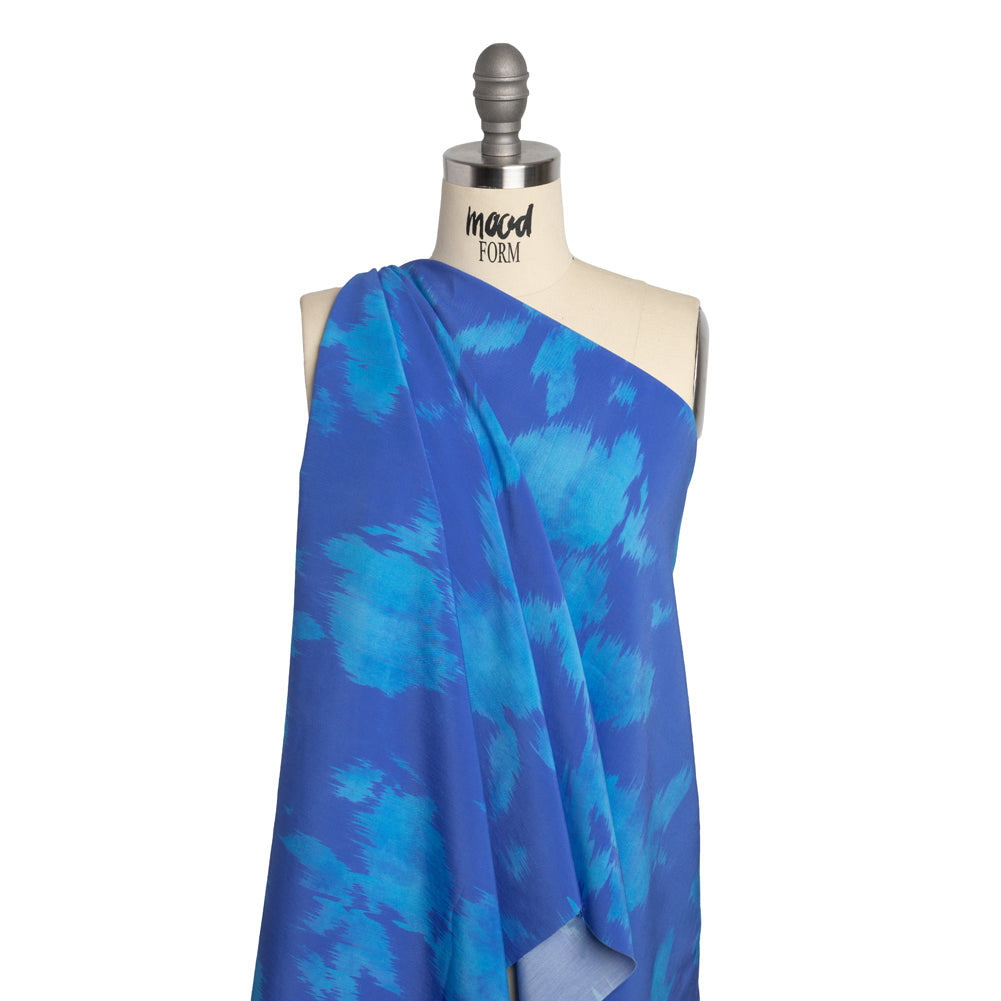 Mood Exclusive Pale Blue Dot Sustainable Viscose and Polyester Poplin - Drape - Image 2 of 5