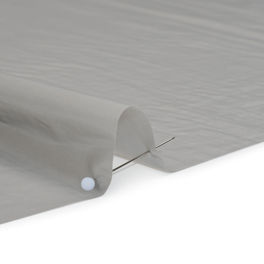 Faux Tyvek - Metallic Silver - Greta Collection - Detail