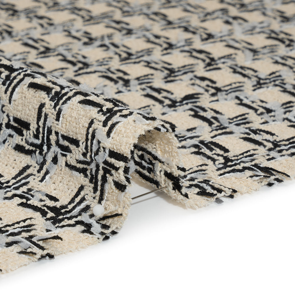 Wool Blend Boucle Tweed - Ivory and Black Houndstooth - Deadstock - Detail