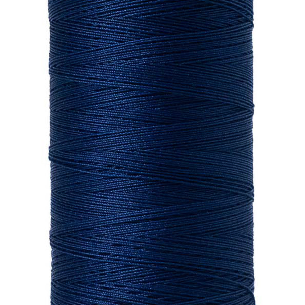 Gutermann Natural Cotton Thread 250m - 6340 Bright Navy - Detail