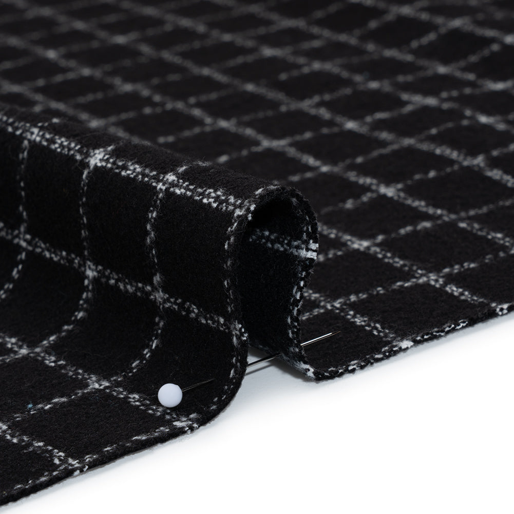 Yarn-Dyed Cotton Flannel - White on Black Windowpane Checks - Deadstock Detail