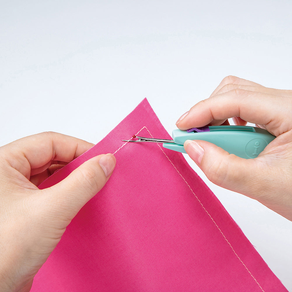 Clover I Sew for Fun Retractable Seam Ripper and Thread Cutter - Folded
