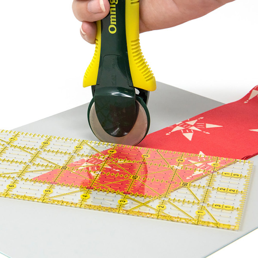 Omnigrid Pressure-Sensitive Rotary Cutter - 45mm - Drape
