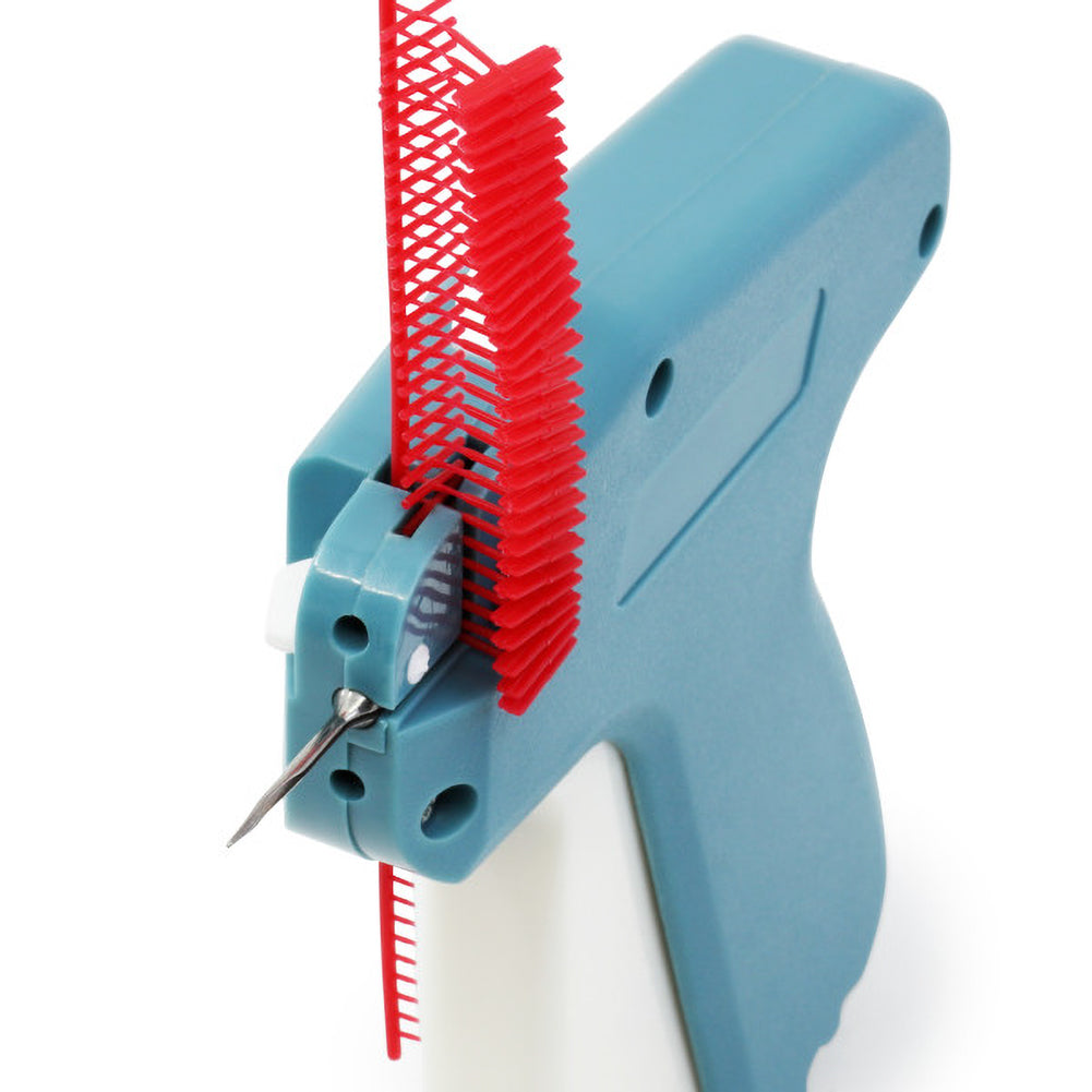 Dritz Quilter's Basting Gun with 500 Tacks - Detail