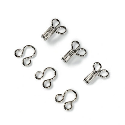 Prym Hooks & Eyes - Silver Size 2 - 12 Sets Folded