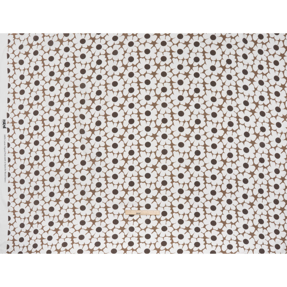 Slubbed Gauzy Cotton Woven - Brown and White Retro Daisies - Mood Exclusive Dancing Daisies Print - Full